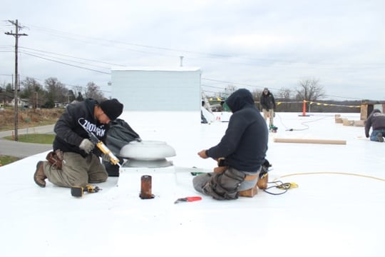 Commercial Flat Roof & Gutter Repair North Vernon Plaza